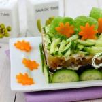 Tavuk, petrol, peynir ve kuru erik ile katmanlı salata: fotoğraflı tarif Mantar salatası tavuk fileto kuru erik
